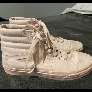 Pale pink Sk8-Hi high top Vans